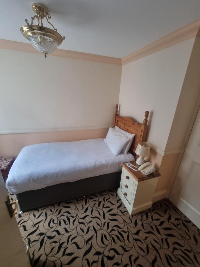 The Royal Oak Hotel Ramsgate Dış mekan fotoğraf
