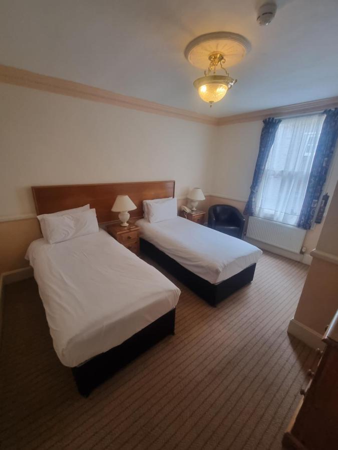 The Royal Oak Hotel Ramsgate Dış mekan fotoğraf